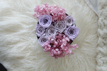 Load image into Gallery viewer, Hydrangea x Rose Signature Round